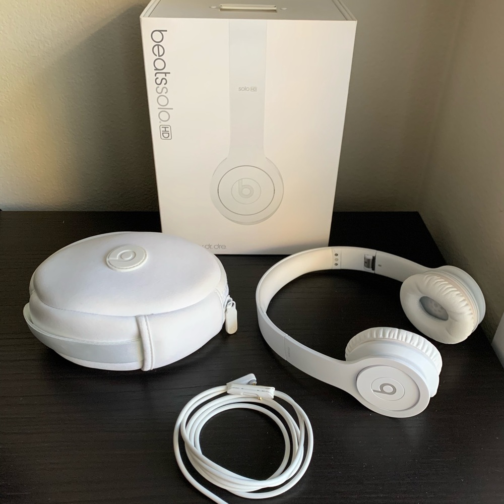 Beats Solo HD White by Dr Dre